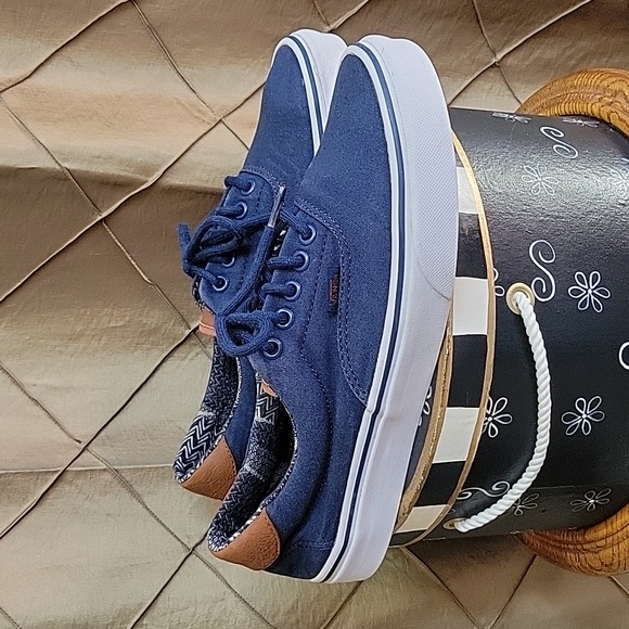 EUC- Vans ‘Era 59’ Unisex Dress Blue Canvas & Leather Boat Shoe / Sneaker - Picture 2 of 7